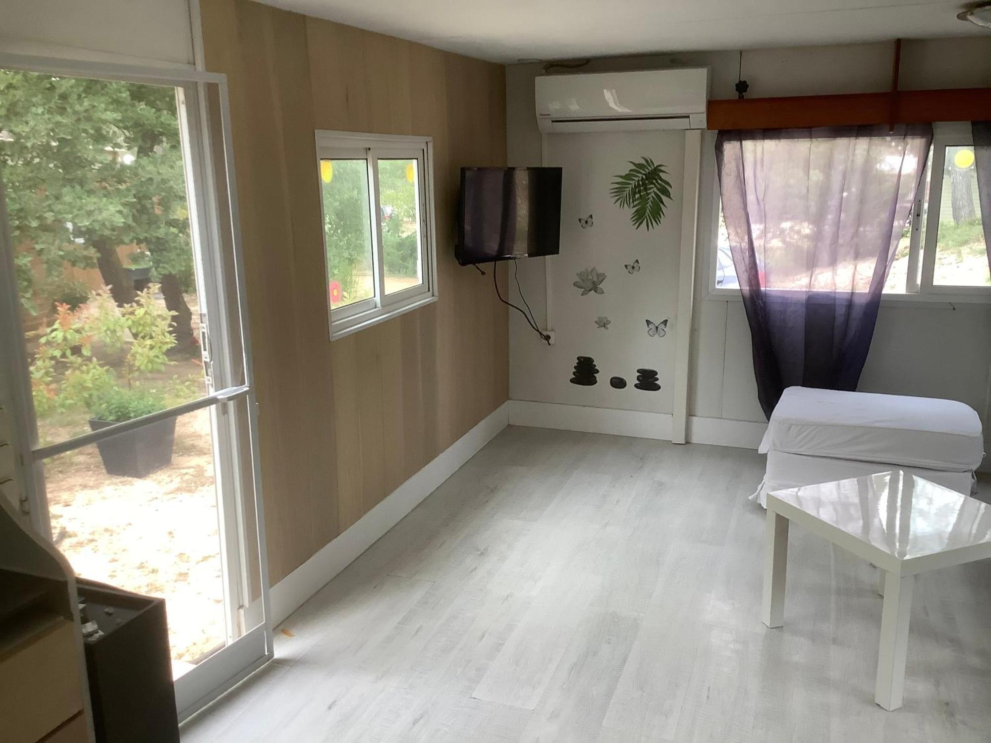 Hébergement de vacances Avec Piscine Privative Proche Aix En Provence *